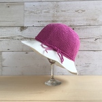 小さい女の子のお帽子・ピンクのお花