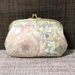 30％OFF リバティ 大きなぷっくりがま口ポーチ