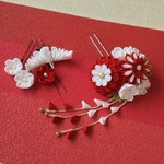 Itoitota様 オーダー品 つまみ細工 髪飾り 赤白 / 七五三 