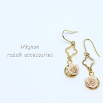 一粒バラとクローバーのアクセサリー