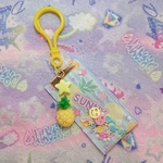 シャカシャカリボンキーホルダー ☆ パイナップル