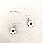 サッカーボールピアス