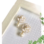 Ume〜白い梅珠イヤリング・ピアス〜Musubi