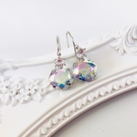 レア Swarovski 変わるカラー トランスミッションクリスタルピアス