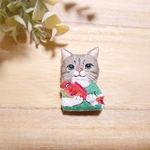 ネコの刺繍ブローチ 〜盗ったニャ！〜