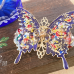 花火夜空とビー玉の蝶バレッタ