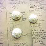 【cherrybrand cabochon×1】50s vintage  japanese  glass 25㎜ ホワイト