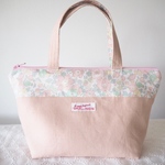  LIBERTYベッツィの保冷ランチバッグ 　