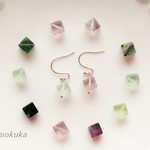 ジェリーキューブ　ピアス