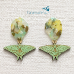 🦋新作🦋オオミズアオとブルーマーブルの大ぶりピアス/イヤリング