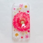 ガーベラと小花＊押し花スマホケース