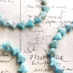 【1連20コセット】JIRI＊IVANA czech beads#チェコビーズ lily 8×9㎜  light blue/light copper