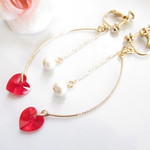 【新作】～red heart〜ハートの耳飾り～【イヤリング】ゆらゆら揺れる　国産コットンパール   夏　秋