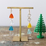 △と◯のカラフル幾何学アシンメトリー・ピアス/イヤリング（夏色）