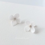 snow poppy pierce