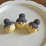 おだんごおんなのこ ブローチ