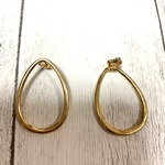 おおぶり ゴールドドロップピアス 
