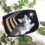 手描き 光と薔薇の 猫の通帳入れ 猫 通帳ケース 原画 アート アニマル 絵 絵画 イラスト レトロ ポーチ 