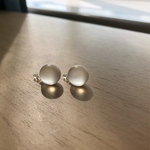 シンプル◎すりガラス風まんまるピアス