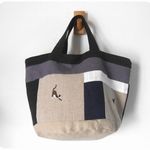 ざっくりリネンとネコ刺繍の　丸底バケツBAG　Sサイズ♪　ねこ　猫　黒　白　麻　　