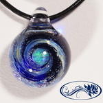 【Yasuda Glass】 ガラスの小宇宙　クリスタルオパール ペンダント　No.MS732C