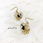 揺れる♡黒猫ピアス