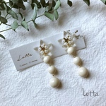 Star×３連アイボリービーズのピアス/イヤリング