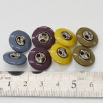 レトロ 小さなカラフル ボタン ８個セット
