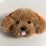 サイズ大　にっこり♪トイプードル、ボールチェーンストラップ（純毛茶色・リボン付）