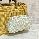 持ち手が着くポーチ【ベッツィ＊ペールピンク】リバティ ラミネート