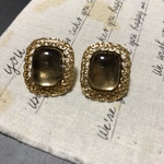 4個✦マーブルカボションピアス