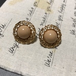  4個✦カボションピアス