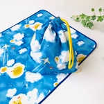 【再販不可】40×60ランチョンマット＆巾着袋 雲×海×飛行機柄 給食セット   男の子向け