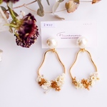 ひと粒パールとリースの2way耳飾り（ゴールド）❁ドライフラワーのお花畑アクセサリー