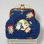  フクロウ柄がま口財布