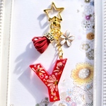  レジン イニシャル  キーホルダー   Y レッド