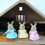シルバニア服　3着セット　Ｅ　ウサギさん