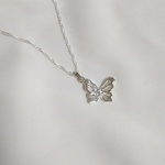 butterfly pendant蝶