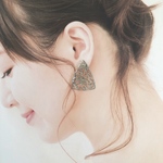 再販✴︎シルバー♡透かしパーツ triangle♡ピアス・イヤリング