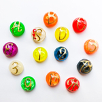 pop colorのアルファベット&ナンバーピアス