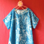 Wガーゼ お花模様切り替え 半袖ワンピース　青 