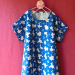 ◆SALE￥3,400引き!!◆北欧調　お花　半袖ワンピース　青