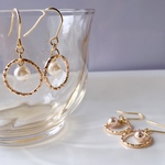 シンプルパールピアス / イヤリング