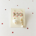 バラのアイスクリームのピアス（イヤリング）☆ホワイト