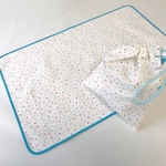 【再販不可】ふちまき水色 40×60ランチョンマット＆巾着袋 小さなカラフルドット柄 給食セット 高学年まで 女の子