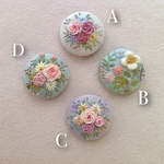 【再販×5】リネンと刺繍のバラと小花のヘアゴム or ブローチ