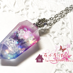 花蝶のクリスタル（赤紫～青紫）　ネックレス*