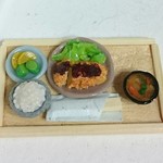ミニチュア　とんかつ定食 定形外送料込み