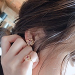 square flower･:*+.