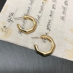 4個✦カットフープピアス